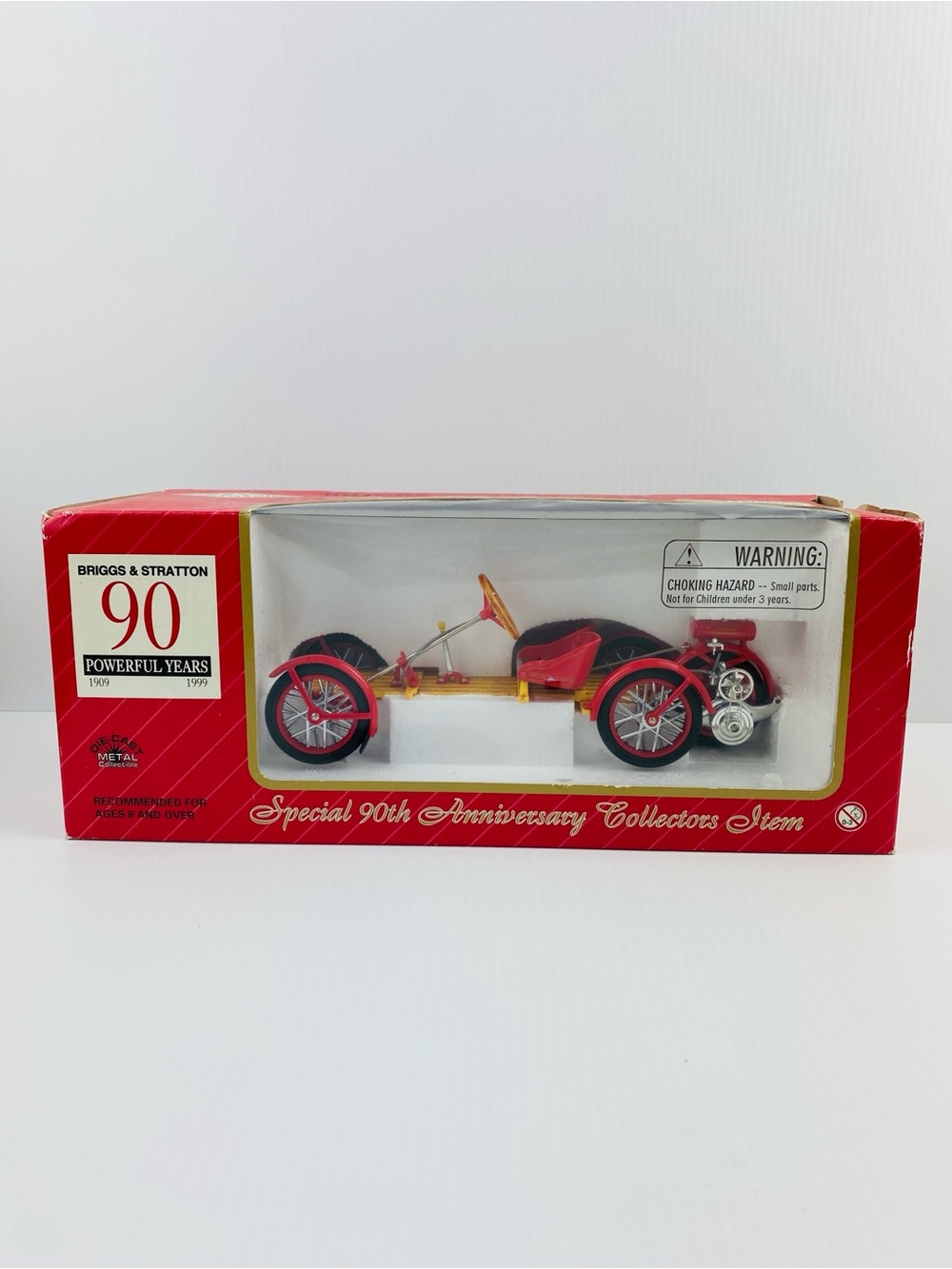 Briggs & Stratton Limited Edition Diecast Replica Flyer 1999 NEW in box